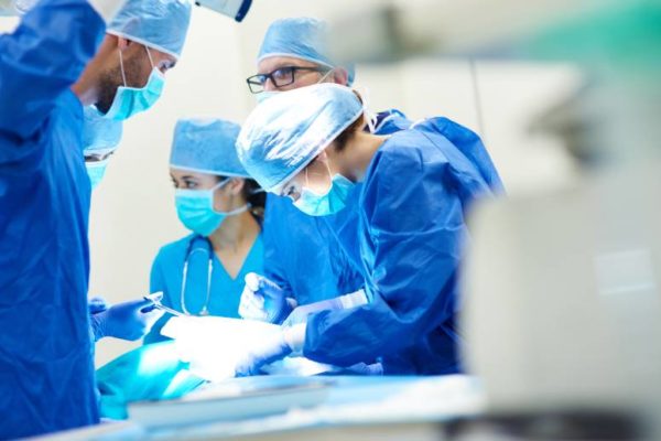 New Research Shows 'Overlapping Surgery' is Generally Safe